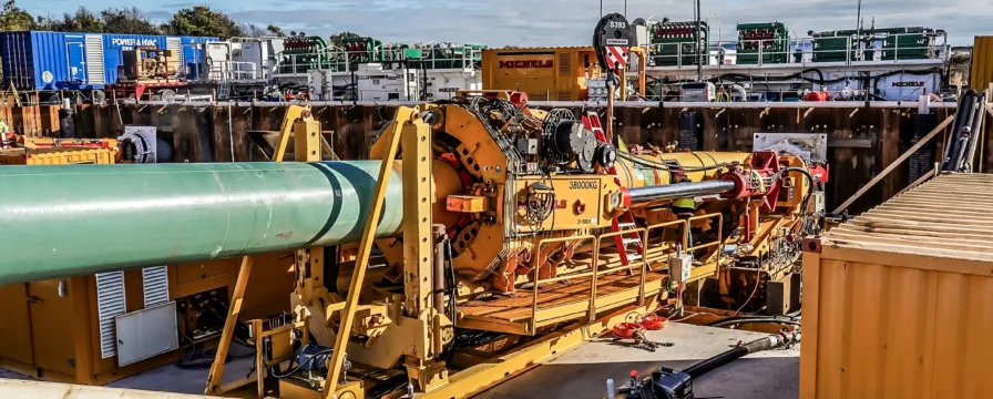 A large diameter pipe inserted in a Direct Pipe machine.